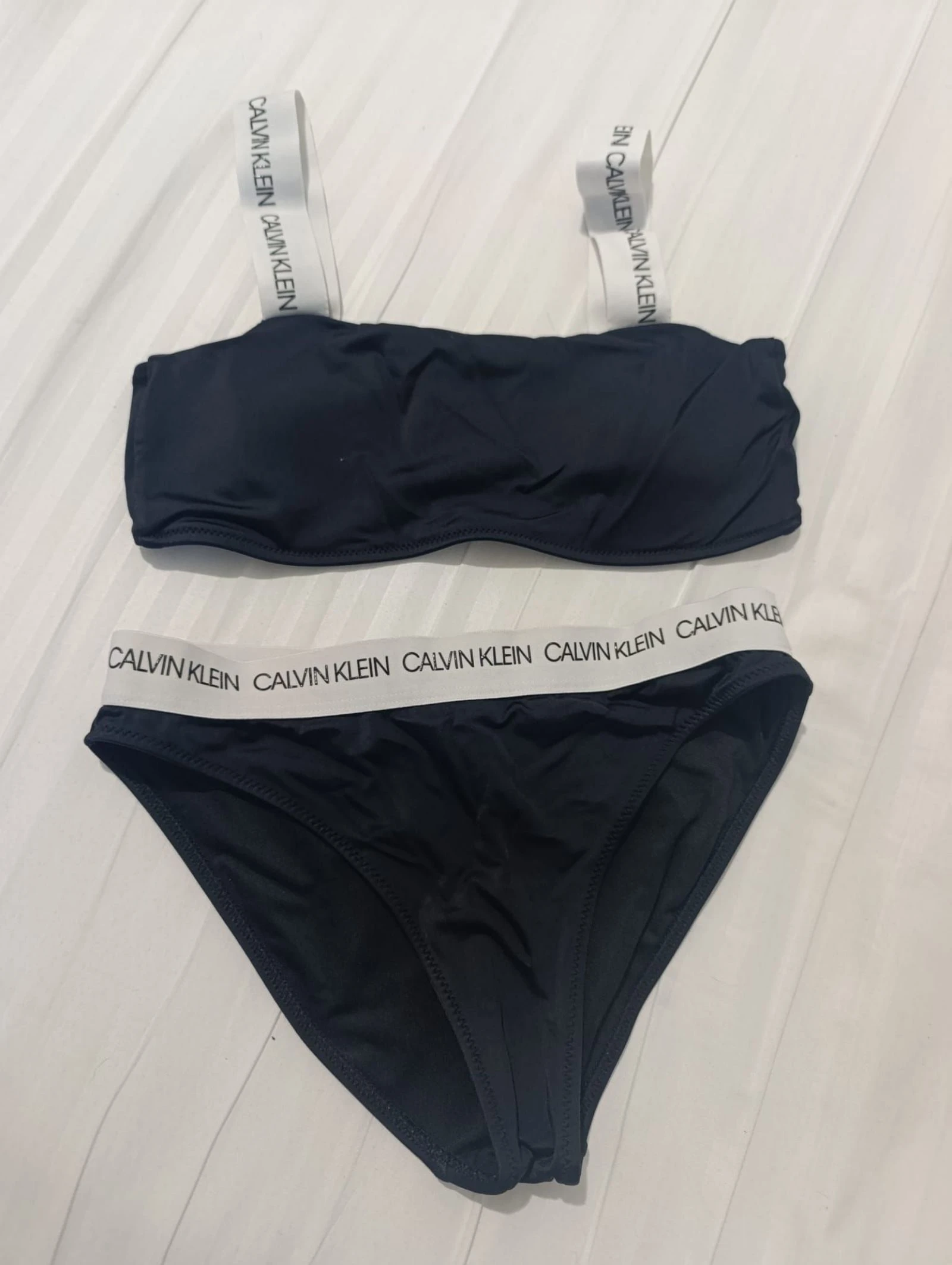 Biquíni Calvin Klein tamanho PP – photo 2